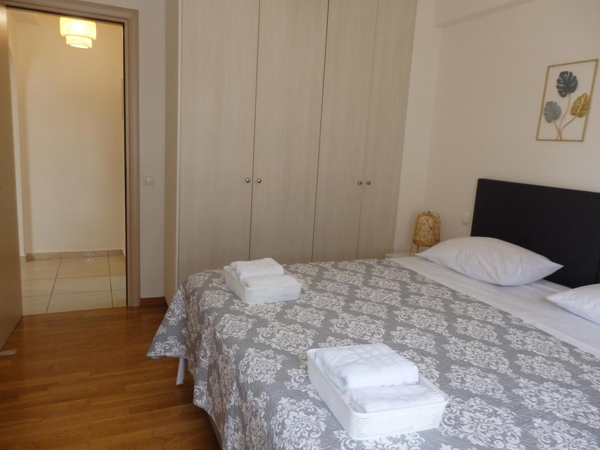A&J Apartments Or Rooms Athens Airport Markopoulo Mesogaias Exterior photo